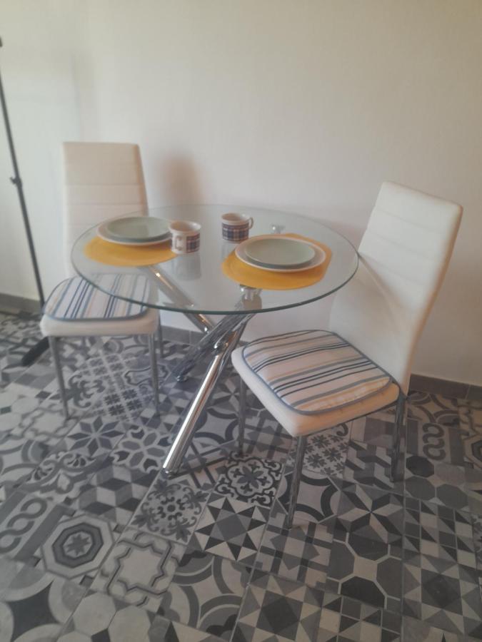 Estudio Dominicana In Albufeira Gale Eksteriør billede